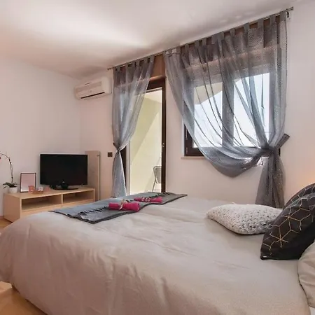 Apartman Antonija Ližnjan